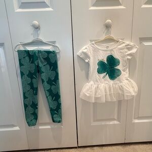 Carter's st Patrick’s day White and Green Shamrock Tutu top with Leggings 5t